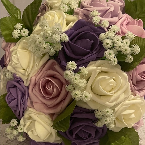 4 bouquets and 4 boutonnières - Picture 1 of 8